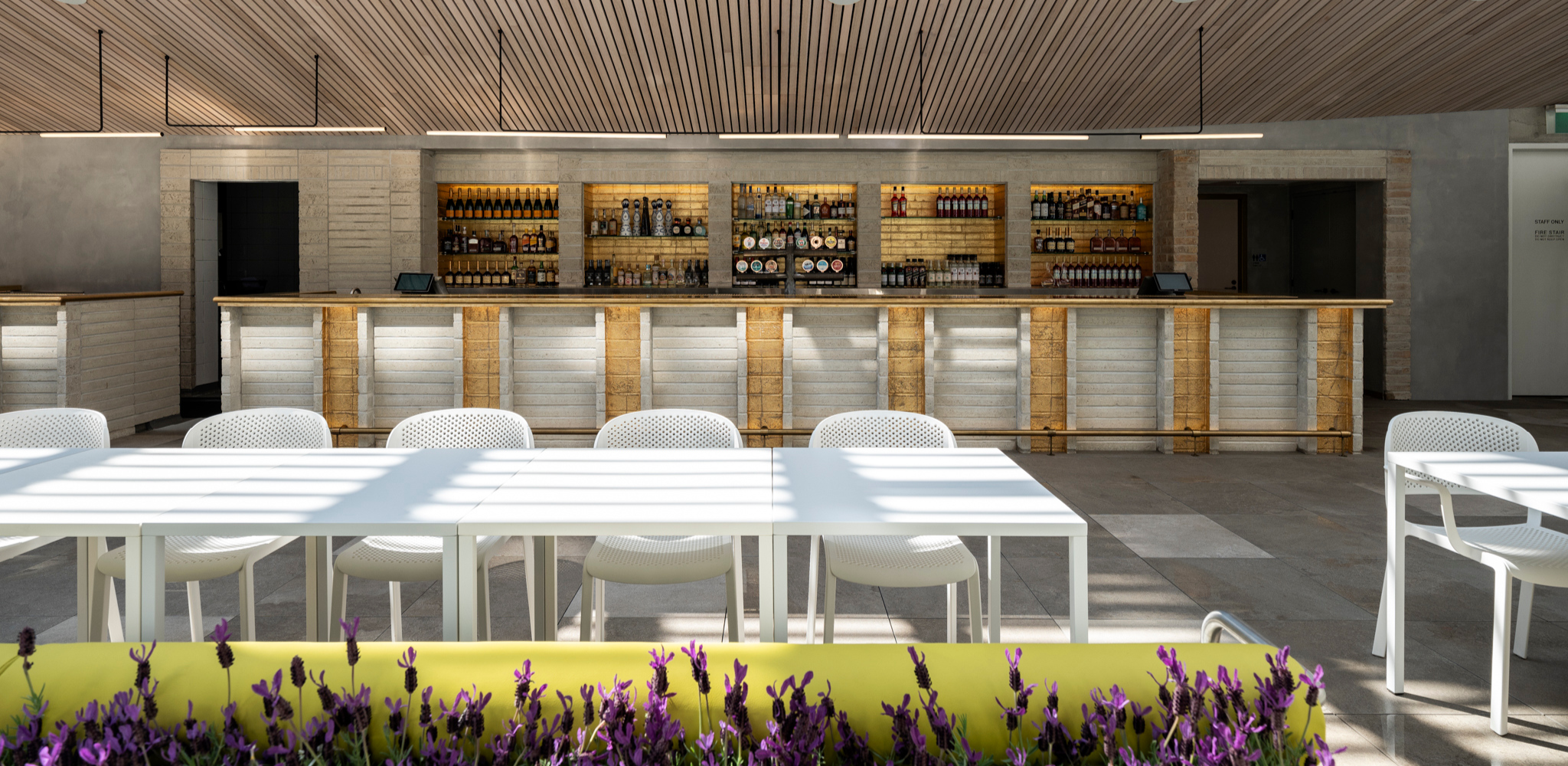 Jacksons on George - Rooftop.png